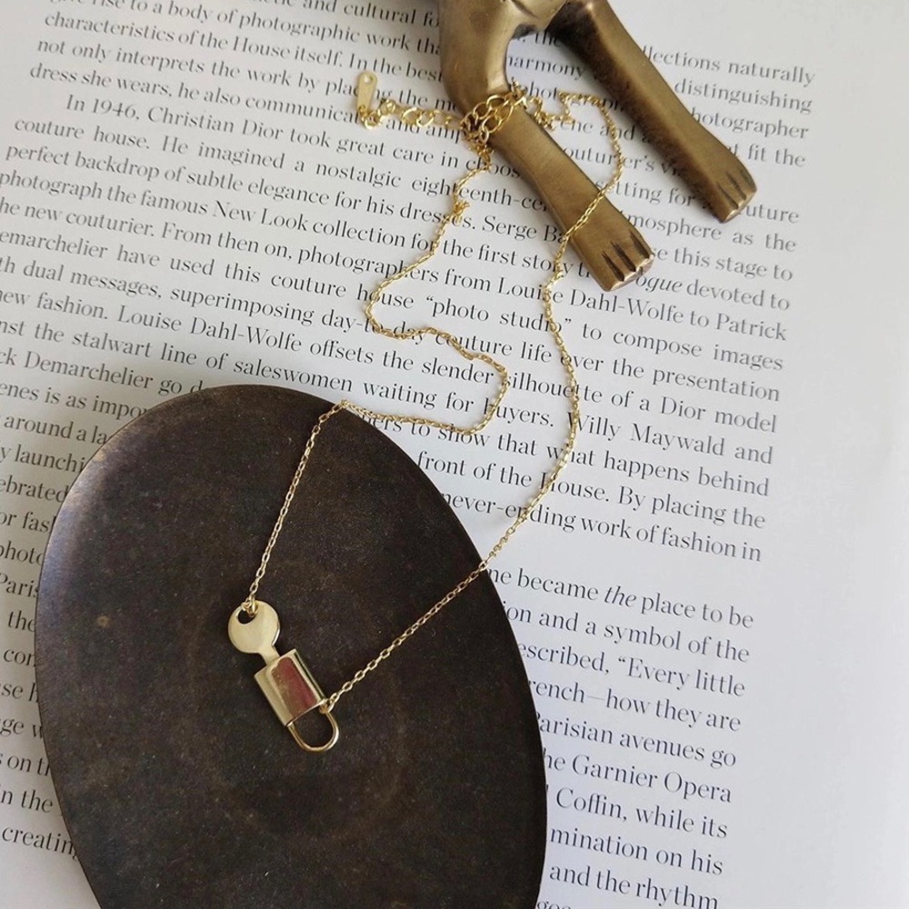 Lock and Key Necklace - Picture 4 of 4